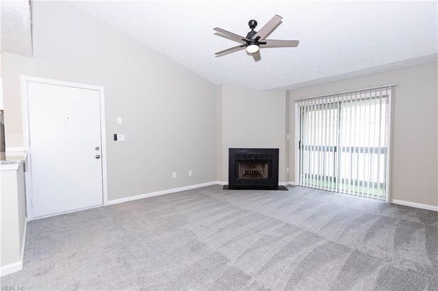 109 Cape Dorey DR, Hampton, VA 23666