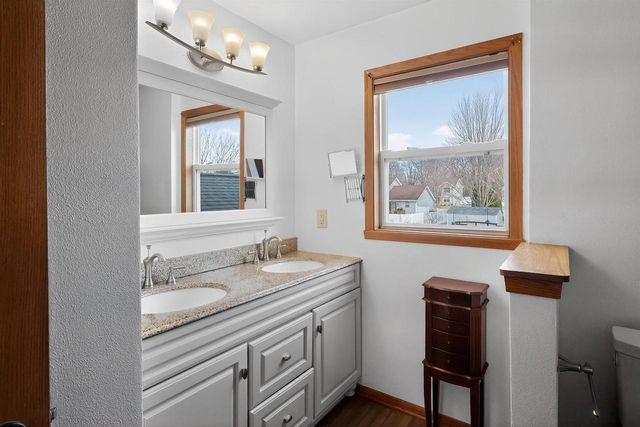 2365 Tumbleweed Lane, Beloit, WI 53511