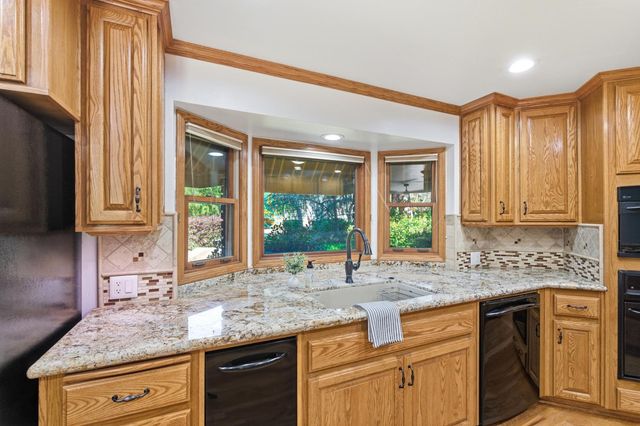 12780 Auberry Road, Clovis, CA 93619