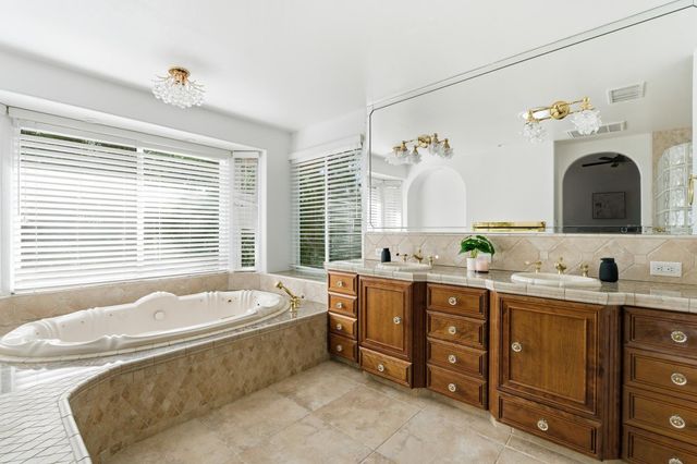 12780 Auberry Road, Clovis, CA 93619