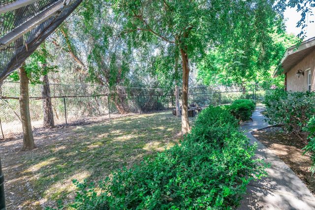 12780 Auberry Road, Clovis, CA 93619