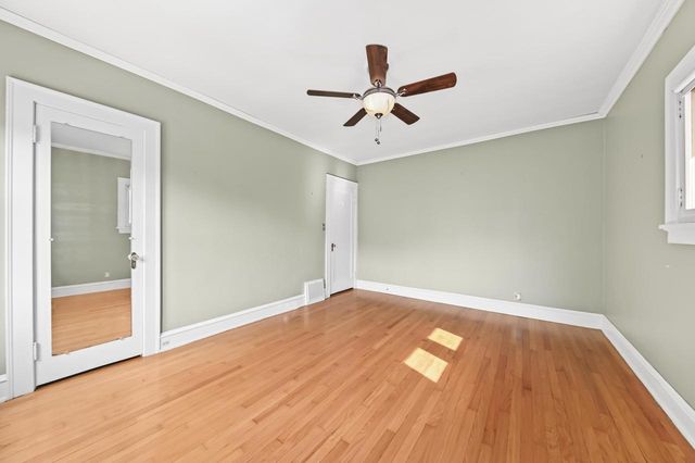 2461 N 60th STREET, Wauwatosa, WI 53210