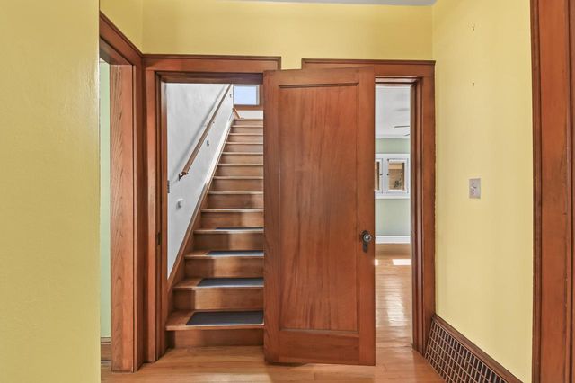2461 N 60th STREET, Wauwatosa, WI 53210