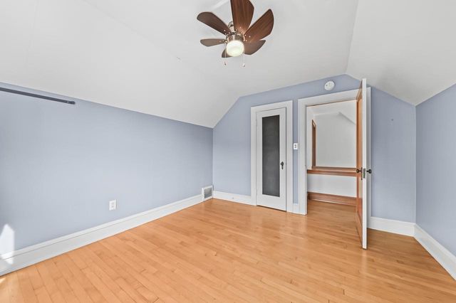 2461 N 60th STREET, Wauwatosa, WI 53210