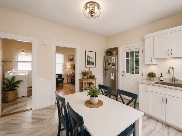 48 Wordsworth 2, Boston, MA 02128