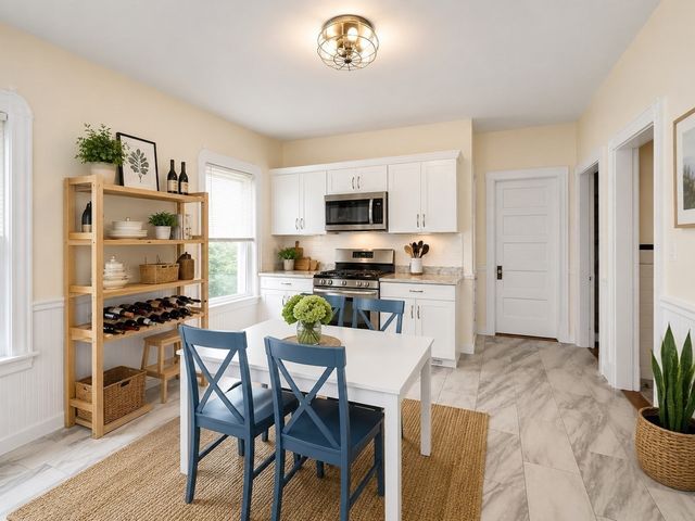 48 Wordsworth 2, Boston, MA 02128