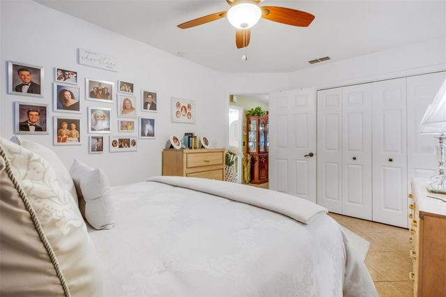 551 GRAND CAYMAN CIRCLE, Lakeland, FL 33803