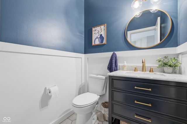 240 N New Jersey Street, Indianapolis, IN 46204