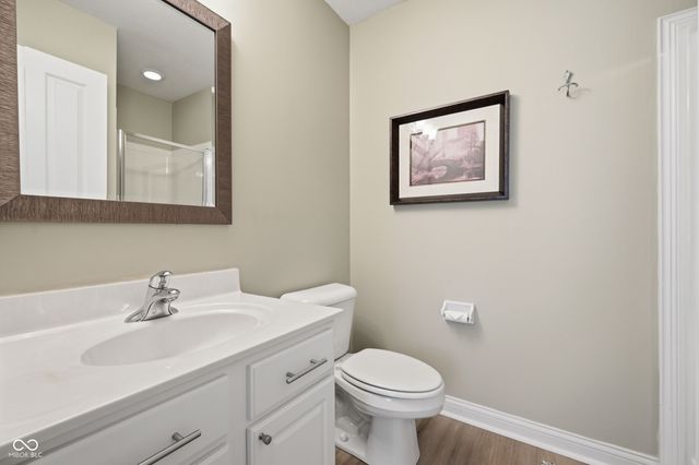 240 N New Jersey Street, Indianapolis, IN 46204