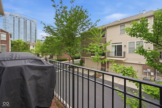240 N New Jersey Street, Indianapolis, IN 46204