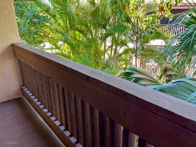 9316 Sabal Ridge Circle B, Boca Raton, FL 33428