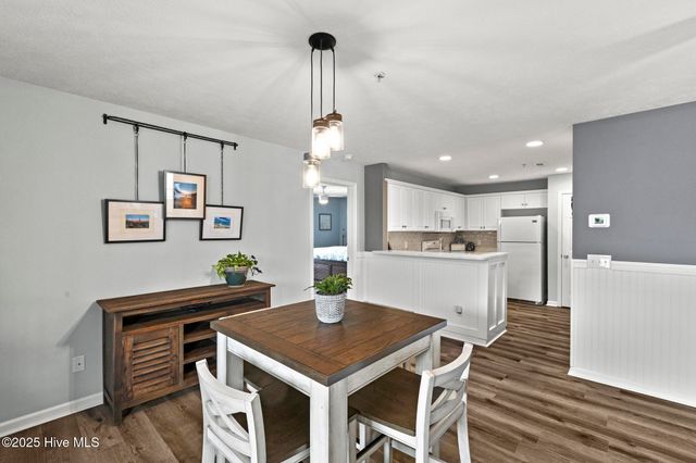 625 Spencer Farlow Drive 20, Carolina Beach, NC 28428