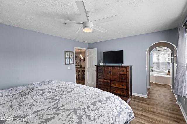 625 Spencer Farlow Drive 20, Carolina Beach, NC 28428