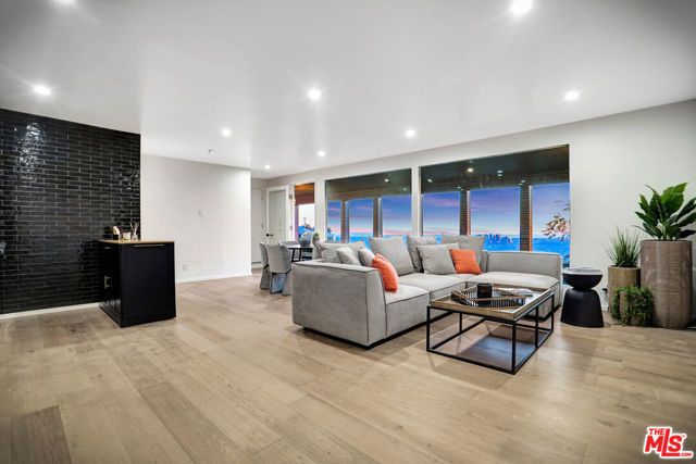 1701 Viewmont Drive, Los Angeles, CA 90069