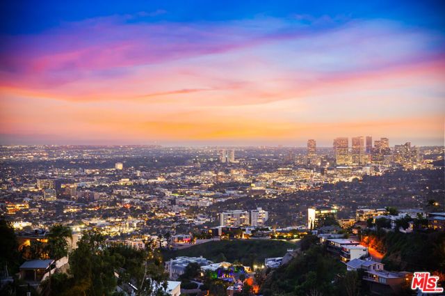 1701 Viewmont Drive, Los Angeles, CA 90069