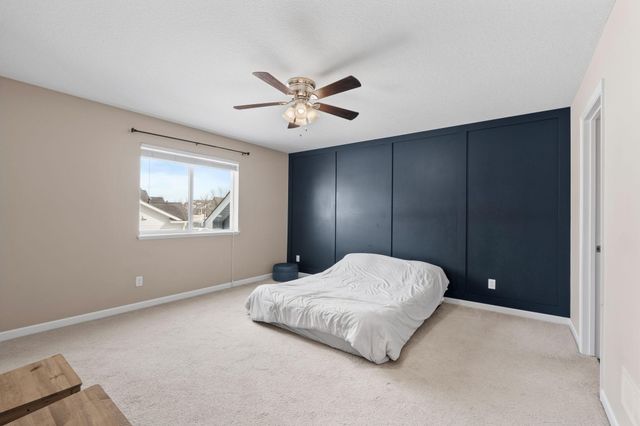 527 Pond View Drive SE, Lonsdale, MN 55046