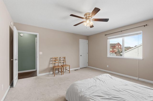 527 Pond View Drive SE, Lonsdale, MN 55046