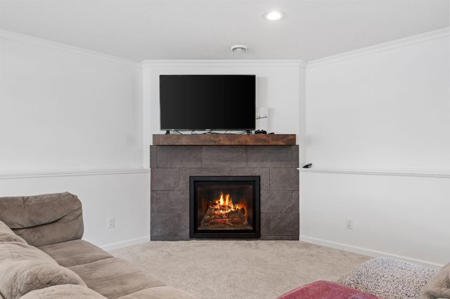 527 Pond View Drive SE, Lonsdale, MN 55046