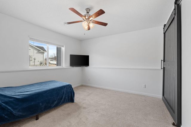 527 Pond View Drive SE, Lonsdale, MN 55046