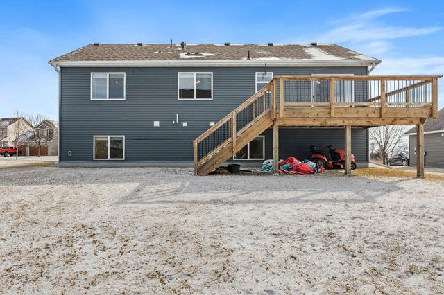 527 Pond View Drive SE, Lonsdale, MN 55046