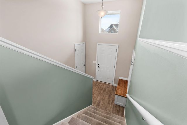 527 Pond View Drive SE, Lonsdale, MN 55046