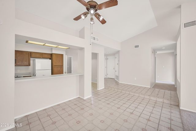 945 N PASADENA -- 15, Mesa, AZ 85201