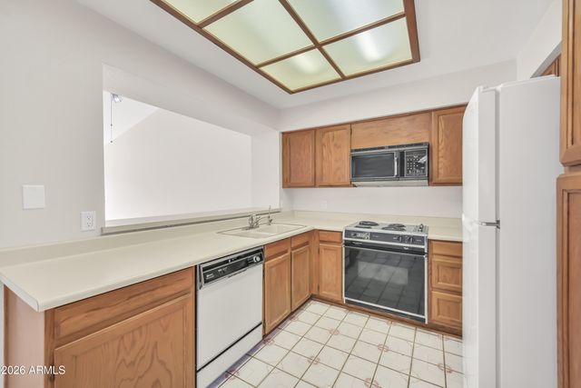 945 N PASADENA -- 15, Mesa, AZ 85201