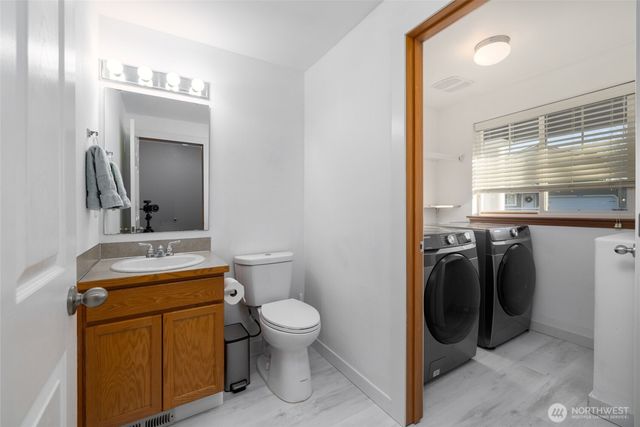 250 Dallas Street, Mount Vernon, WA 98274