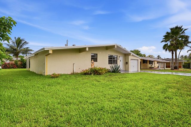4401 NW 33rd Street, Lauderdale Lakes, FL 33319