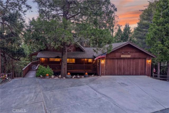 374 Grass Valley Road, Lake Arrowhead, CA 92352