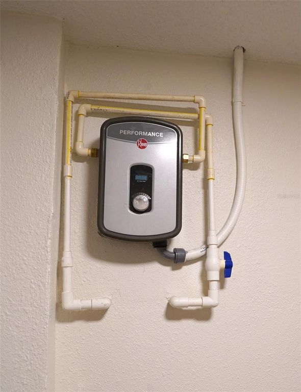 Image 22 of property listing at 4509 N 29TH STREET, Tampa, FL 33610