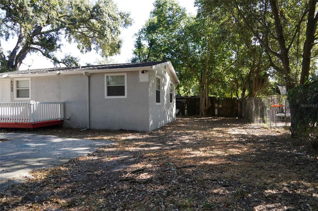 Image 32 of property listing at 4509 N 29TH STREET, Tampa, FL 33610