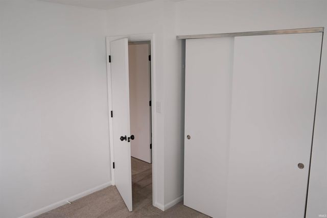 2426 White Oak Avenue, Fort Wayne, IN 46805