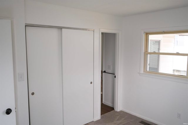 2426 White Oak Avenue, Fort Wayne, IN 46805