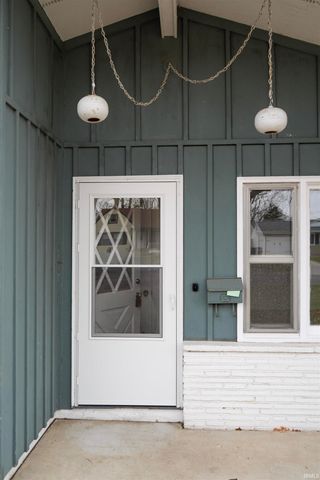 2426 White Oak Avenue, Fort Wayne, IN 46805