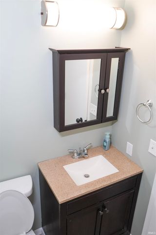 2426 White Oak Avenue, Fort Wayne, IN 46805