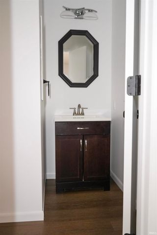 2426 White Oak Avenue, Fort Wayne, IN 46805