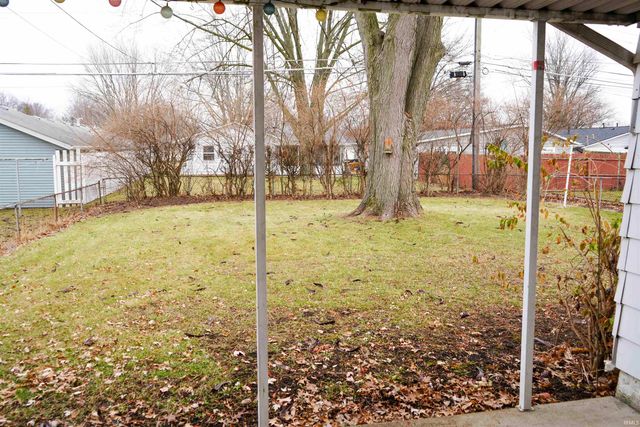 2426 White Oak Avenue, Fort Wayne, IN 46805