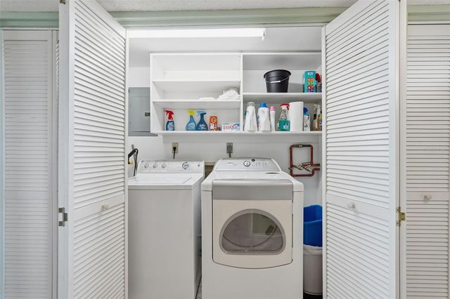 1581 GULF BOULEVARD 403N, Clearwater Beach, FL 33767