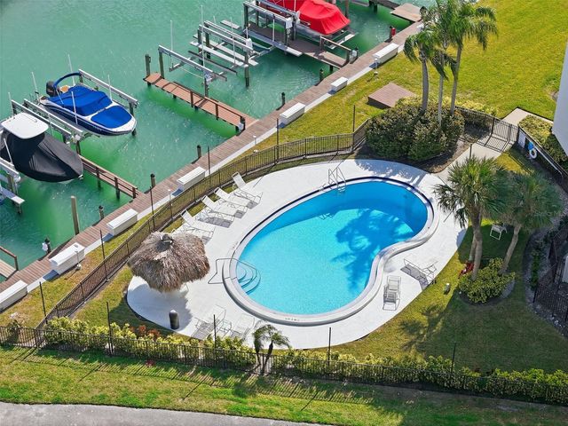 1581 GULF BOULEVARD 403N, Clearwater Beach, FL 33767