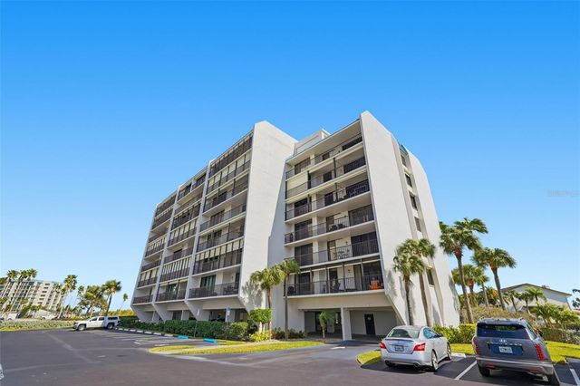 1581 GULF BOULEVARD 403N, Clearwater Beach, FL 33767