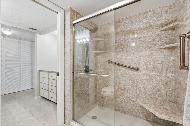 1581 GULF BOULEVARD 403N, Clearwater Beach, FL 33767