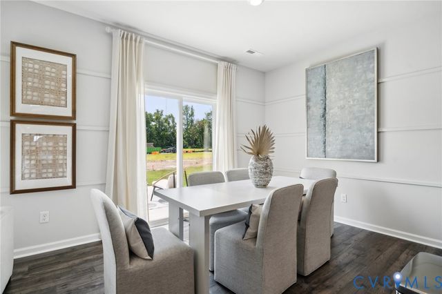 210 Happy Valley Rd, Keswick, VA 22947