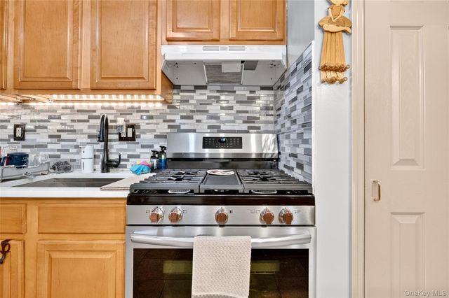 828 Tinton Avenue, Bronx, NY 10456
