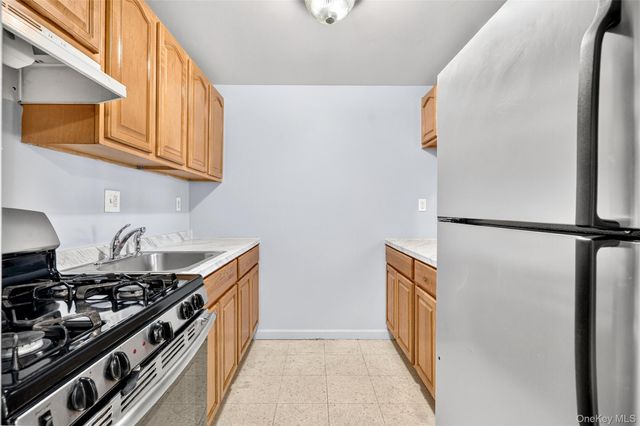 828 Tinton Avenue, Bronx, NY 10456