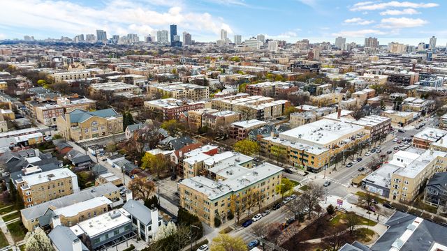 4404 N Paulina Street 2C, Chicago, IL 60640