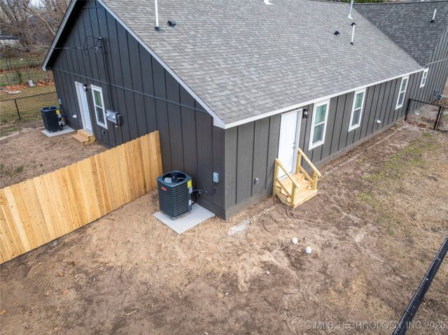 4740 S Vancouver Avenue, Tulsa, OK 74107