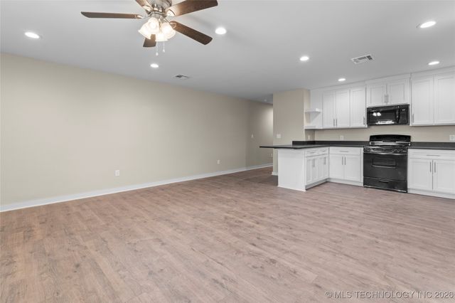 4740 S Vancouver Avenue, Tulsa, OK 74107