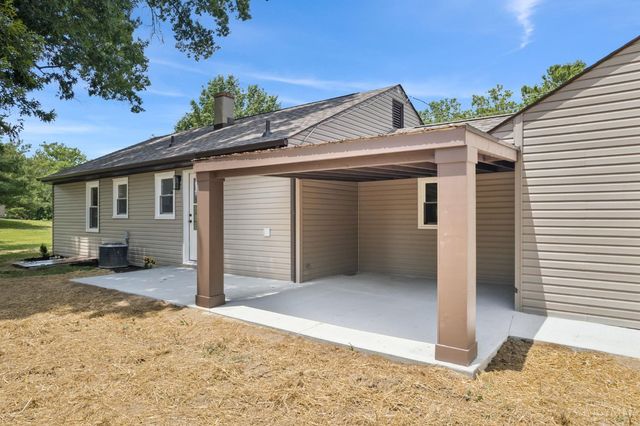 102 Chapel Road, Amelia, OH 45102