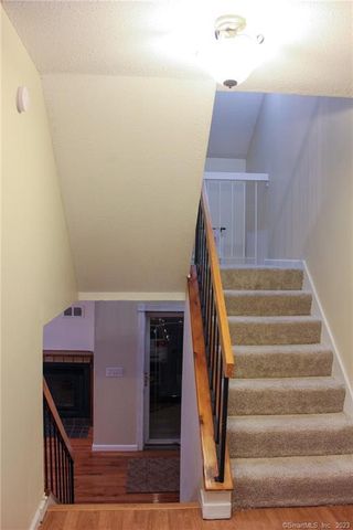 60 Old Town Road 171, Vernon, CT 06066